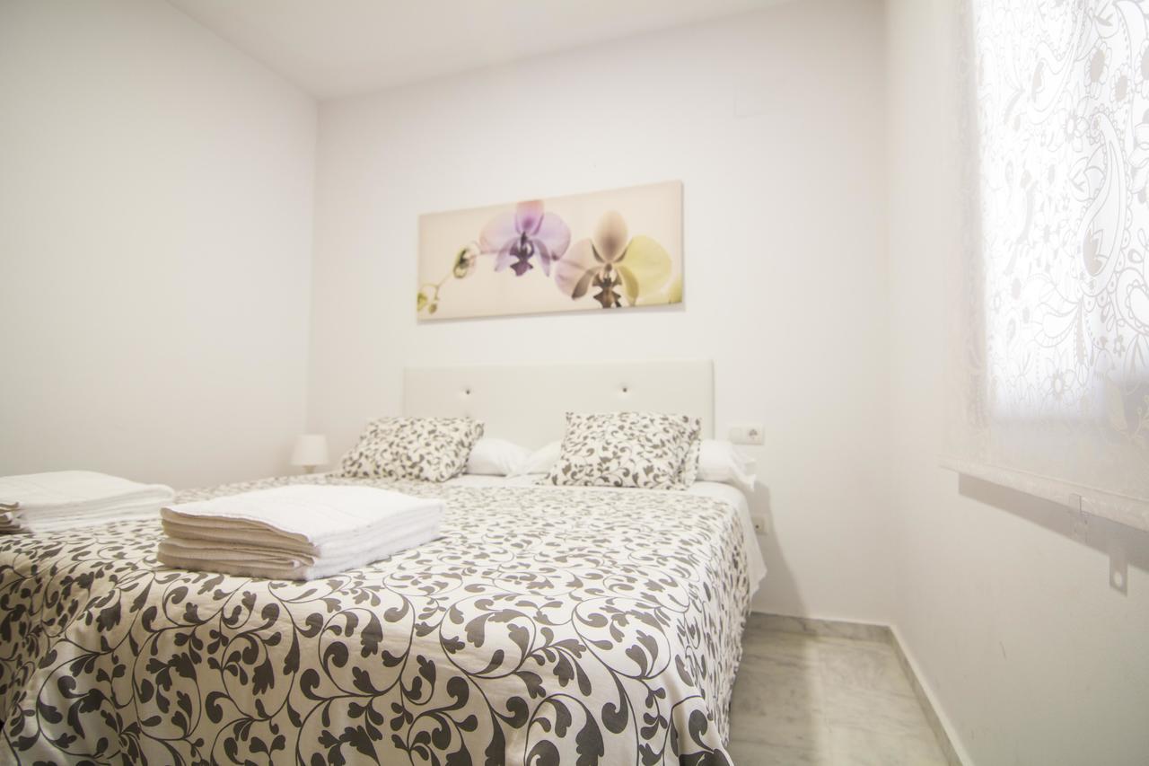 Apartamentos Centro 1 Эль-Пуэрто-де-Санта-Мария Экстерьер фото