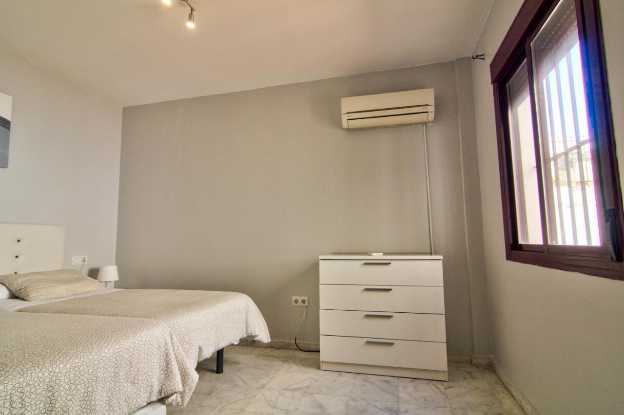 Apartamentos Centro 1 Эль-Пуэрто-де-Санта-Мария Экстерьер фото